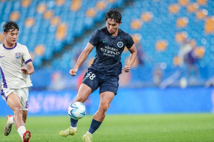 U20雨战平局 泽瓦里罗助攻赵博阳救主 深圳新鹏城1-1津门虎