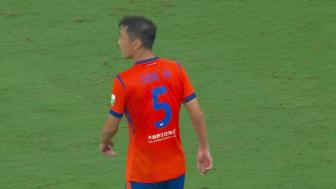狂轰38脚零封十人泰山 国安2-0取四连胜 狂轰38脚零封十人泰山 国安2-0取四连胜