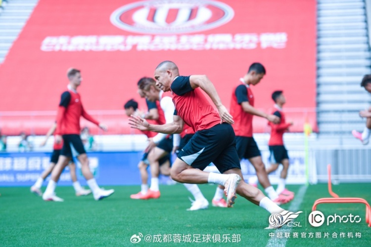 阿洛伊西：西班牙有球无球转换是学习模板 蓉城明日力争止颓