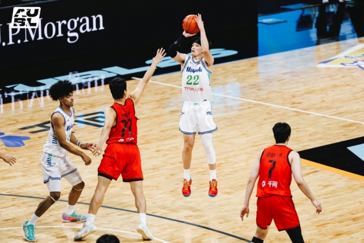 小川瑛次郎22分难救主 高丽大学80-76力克白鸥大学