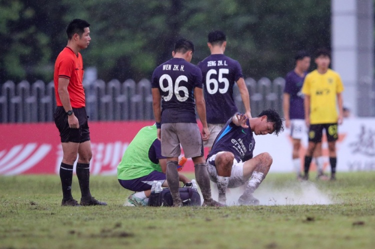 刘志鹏点射救主 深圳新鹏城U20客场1-1平广东广州豹U20 刘志鹏点射救主 深圳新鹏城U20客场1-1平广东广州豹U20