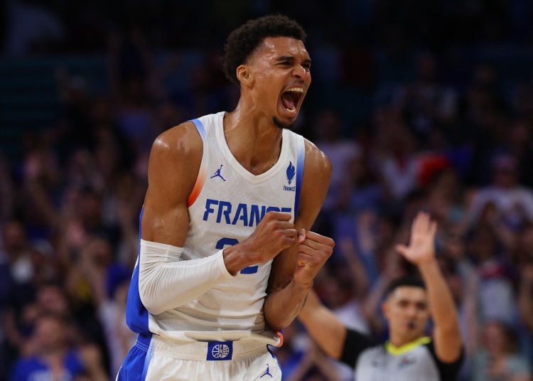 文班时隔两年重返法国队：FIBA赛场比NBA更让我想念